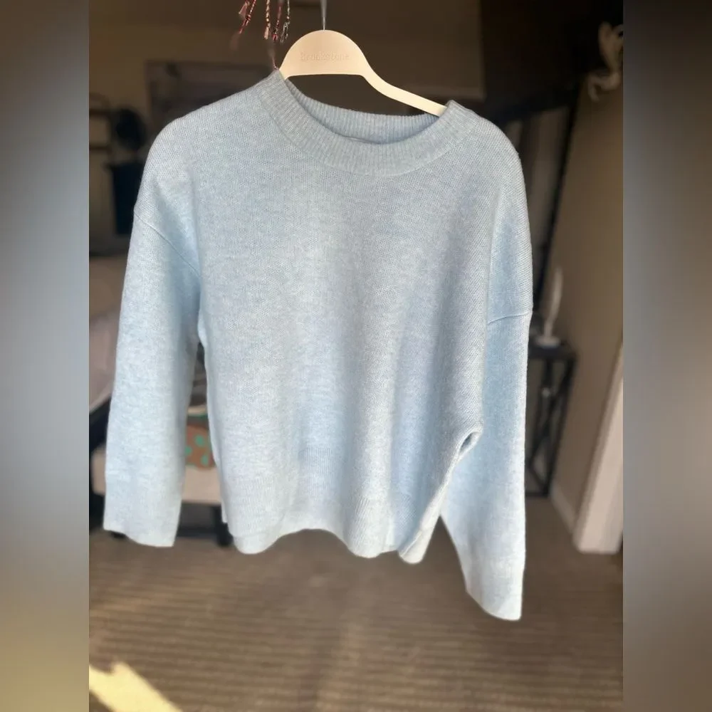 Michael Stars - PERFECT SPRING SWEATER in size Small, Lt Blue NWOT - Picture 7 of 9